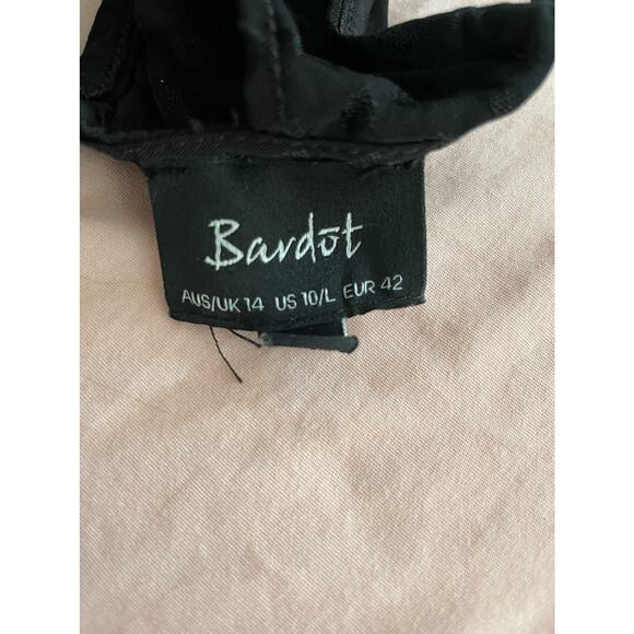 Bardot Sky Cold Shoulder Top Black Size 10 Large - Picture 12 of 16